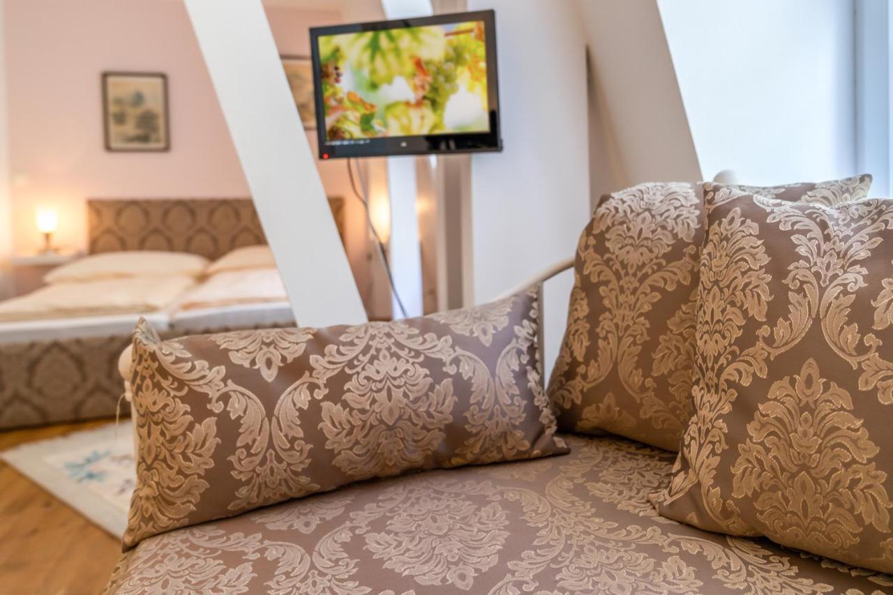 Romantisches Hotel Zur Post 브로덴바흐 외부 사진