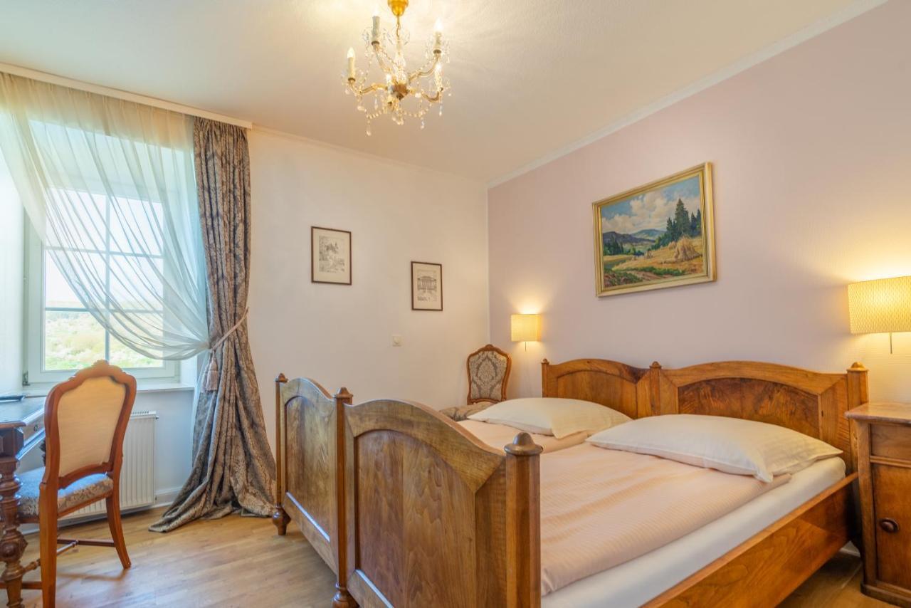 Romantisches Hotel Zur Post 브로덴바흐 외부 사진