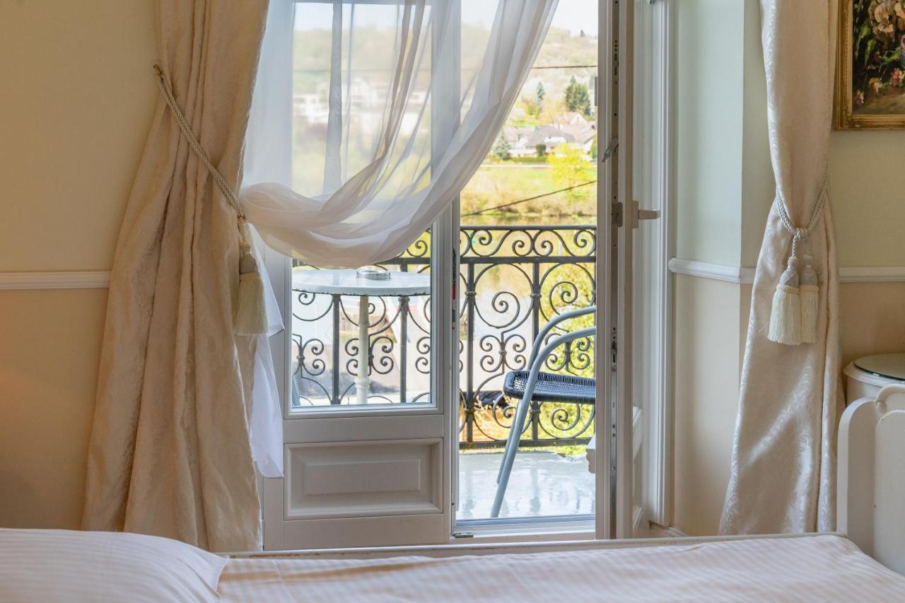 Romantisches Hotel Zur Post 브로덴바흐 외부 사진